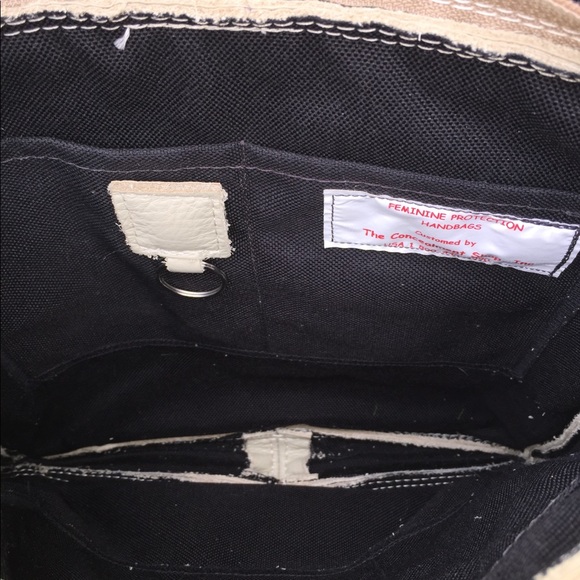 Vintage Conceal Carry Messenger Bag w/ Holster - Picture 12 of 13